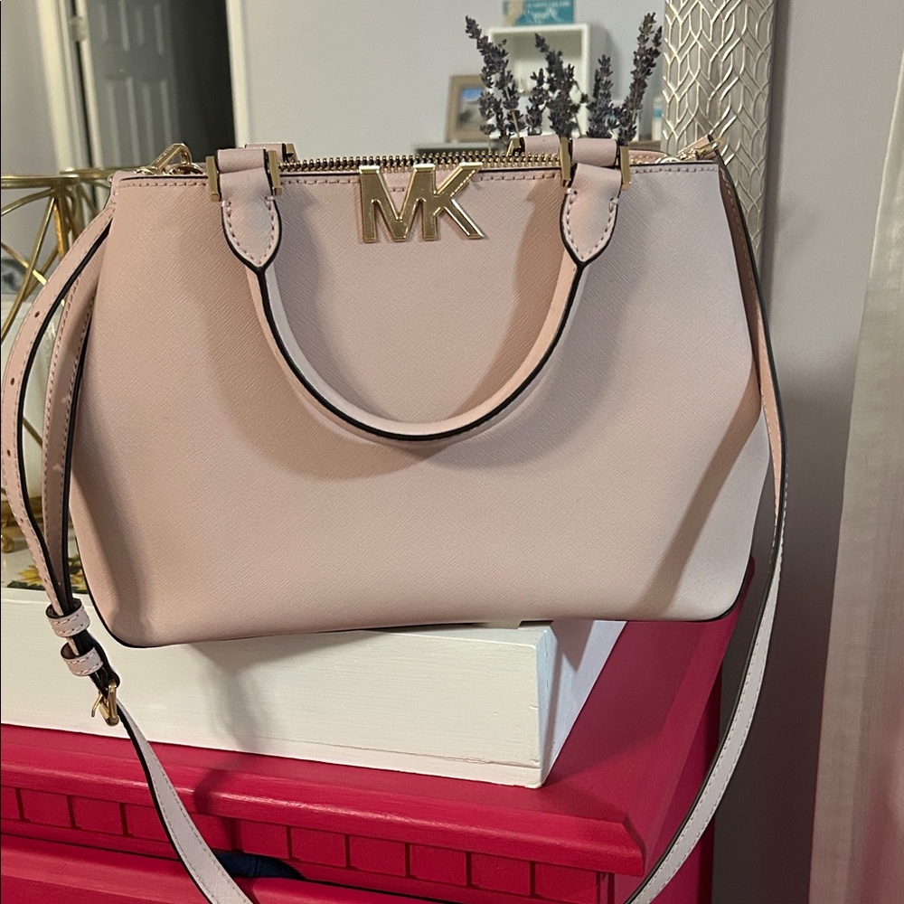 Michael Kors Blush Crossbody Bag
